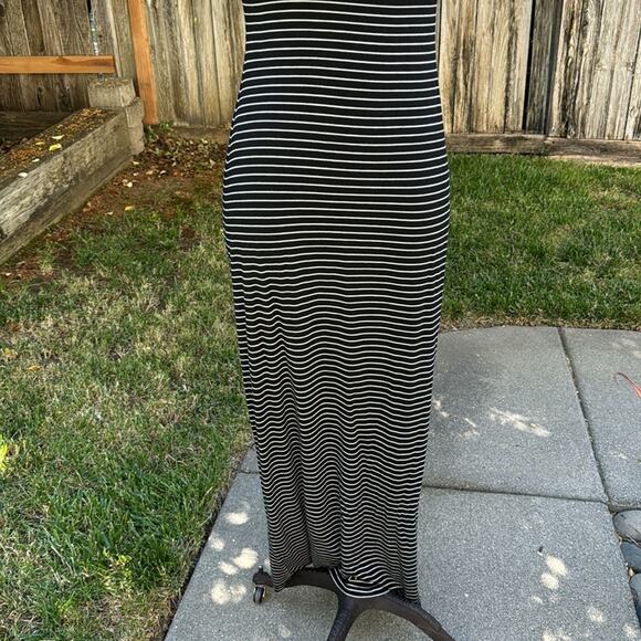 Max Studio Black & White Striped Maxi Short Sleeve Dress Women's Small - Picture 3 of 10